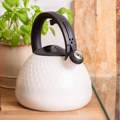 Czajnik Altom Design Logan bialy gwizdzacy stal nierdzewna 2,7 l